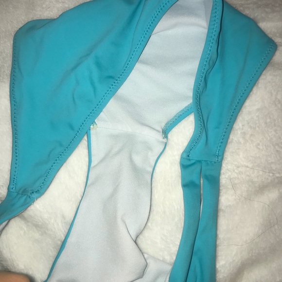 🚨🚨SOLD🚨🚨 Bikini set, unknown brand - Picture 4 of 8